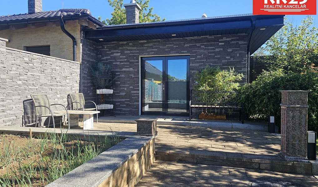Prodej domu 187 m² s pozemkem 788 m², Velká Hleďsebe – náhled fotky 16