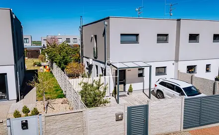 Prodej domu 120 m² s pozemkem 342 m², Přípotoční, Bašť, okres Praha-východ