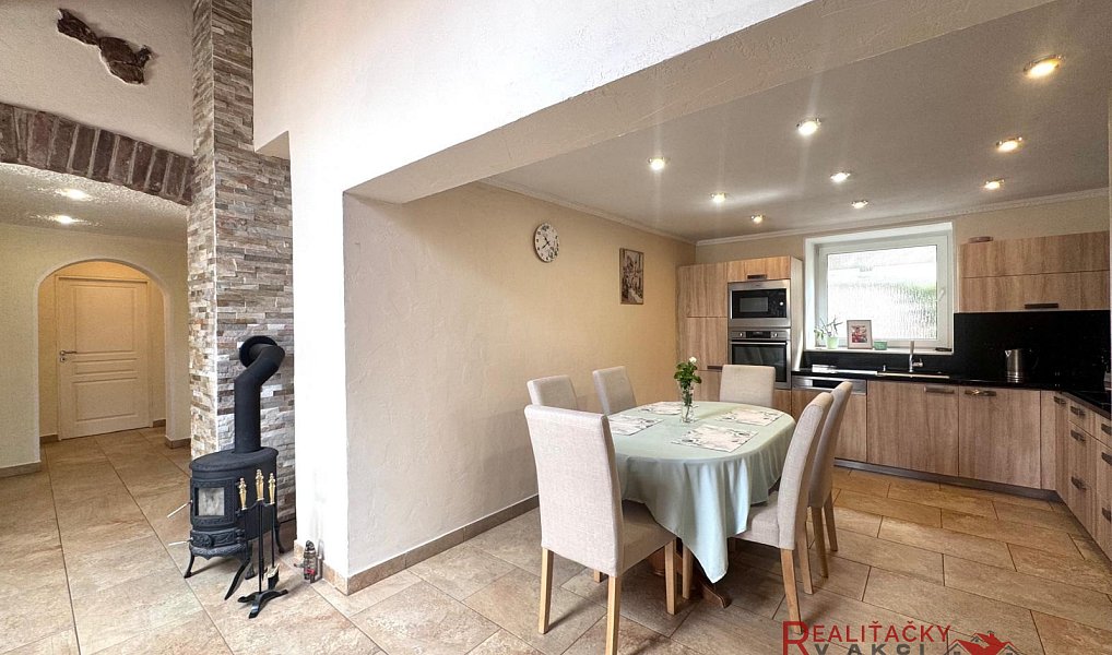 Prodej domu 152 m² s pozemkem 223 m², Zaječí – náhled fotky 11