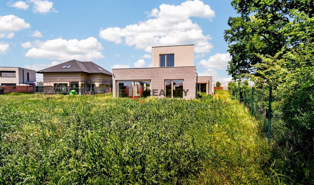 Prodej domu 291 m² s pozemkem 1 049 m², Vysoký Újezd – náhled fotky 5