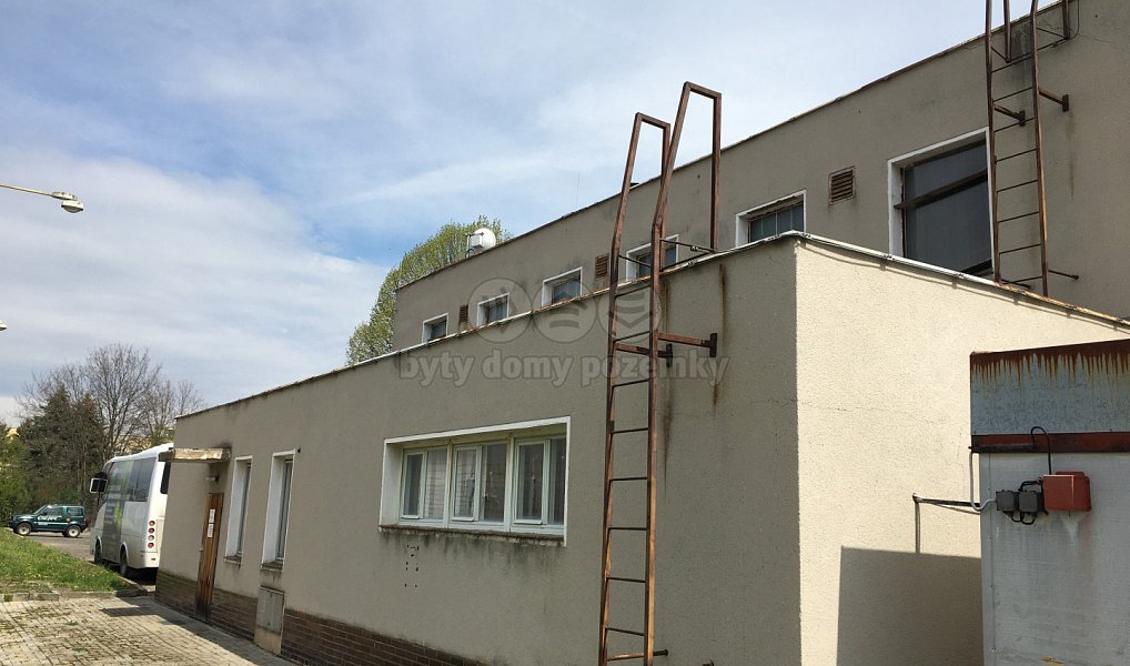 Pronájem skladovacích prostor 179 m², Louny – náhled fotky 4