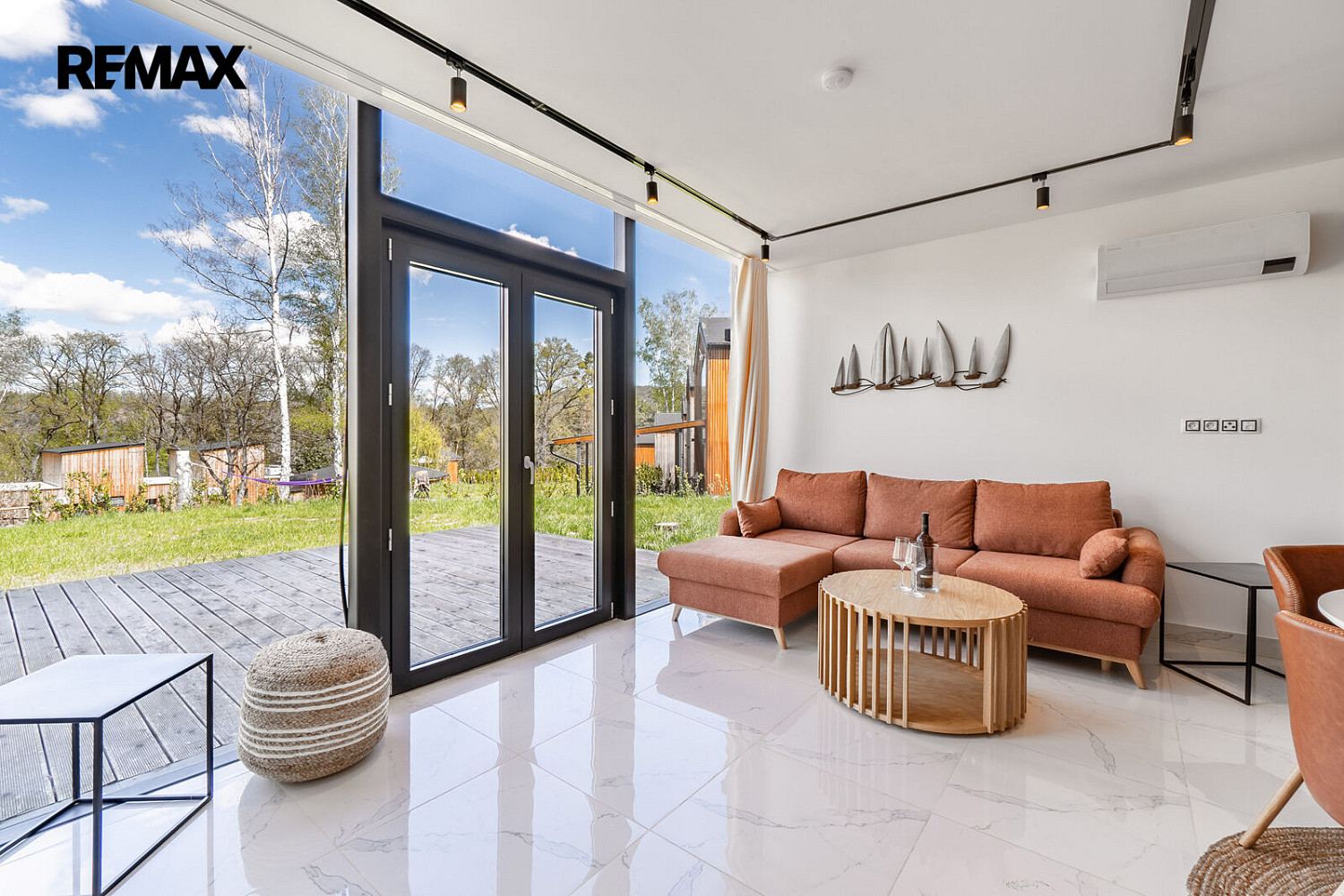Prodej chaty/chalupy 74 m² s pozemkem 383 m² – fotografie 2