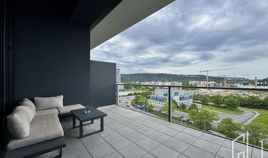 Pronájem bytu 2+kk 65 m², Praha – náhled fotky 8
