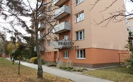 Pronájem bytu 1+kk 20 m², Pražská sídl., Znojmo