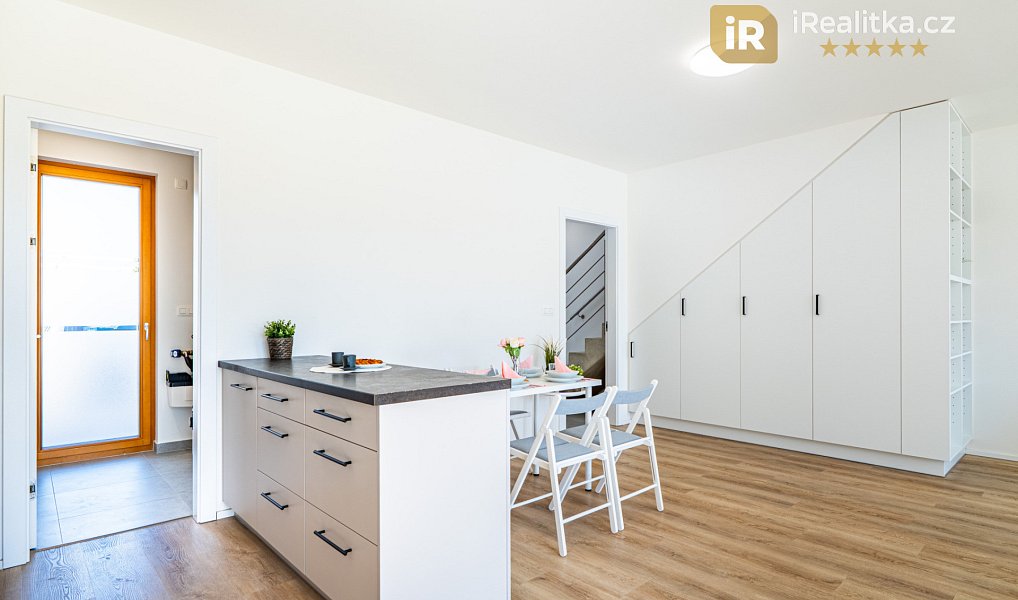 Prodej domu 110 m² s pozemkem 298 m², Praha – náhled fotky 9