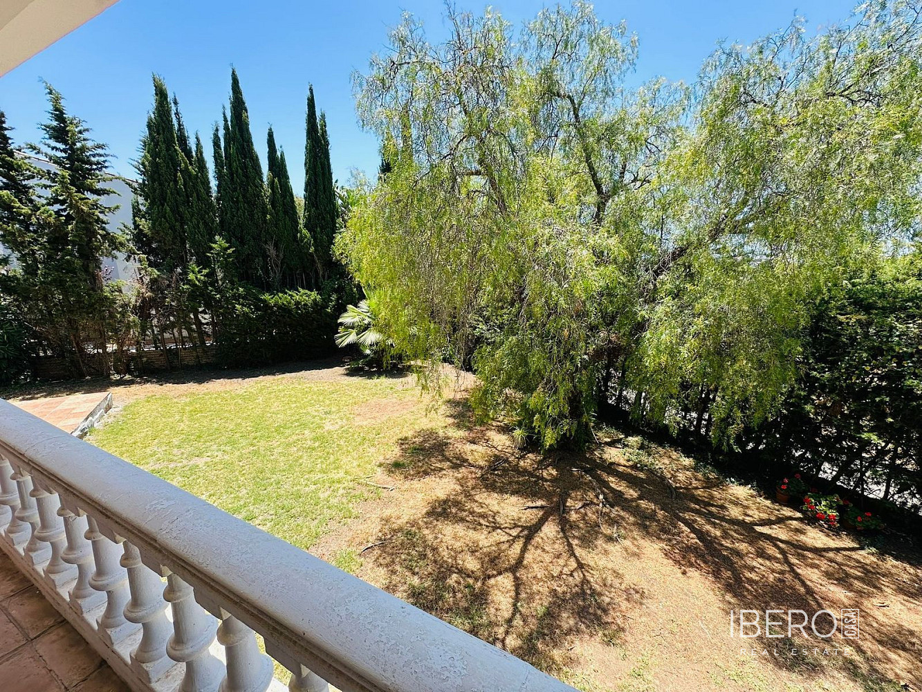 Prodej domu 338 m² s pozemkem 864 m² — photo 3