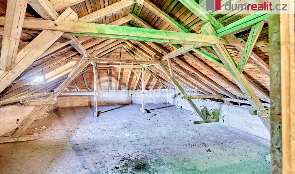 Prodej výrobních prostor 2 500 m², Štědrá – náhled fotky 22
