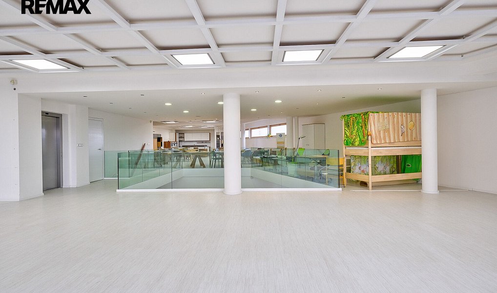 Pronájem obchodních prostor 97 m², Praha – náhled fotky 4