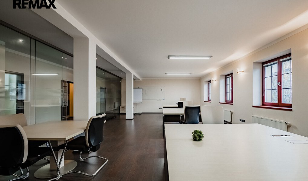Prodej kanceláře 214 m², Tábor – náhled fotky 4