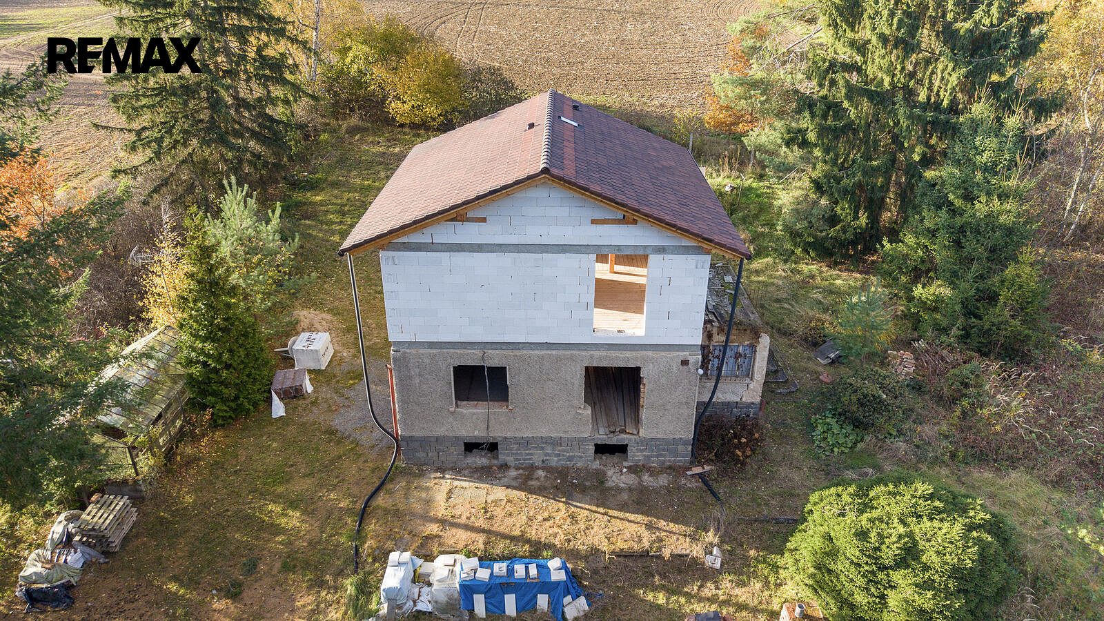 Prodej domu 210 m² s pozemkem 2 055 m² – fotografie 3