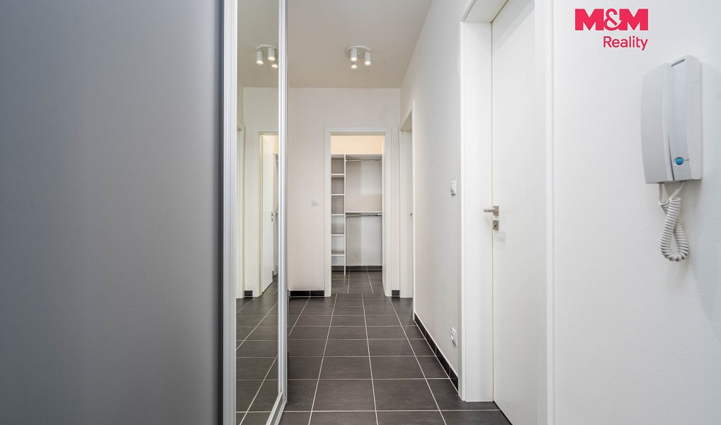 Prodej bytu 2+kk 97 m², Praha – náhled fotky 14