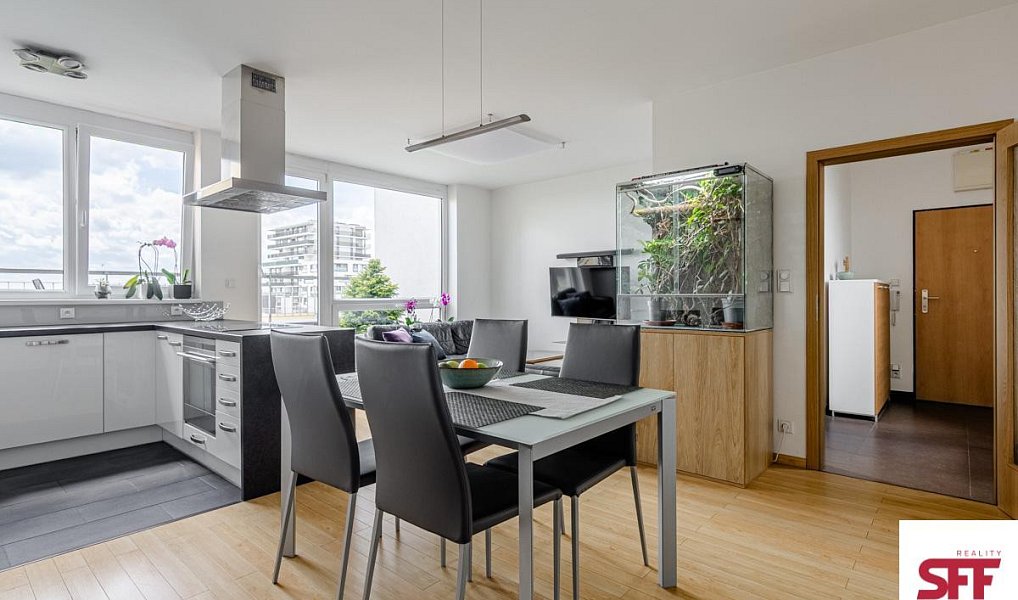 Prodej bytu 3+kk 91 m², Praha – náhled fotky 4