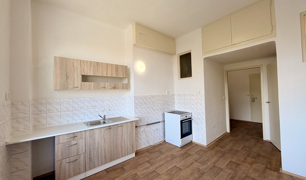 Pronájem bytu 2+1 66 m², Plzeň – náhled fotky 2