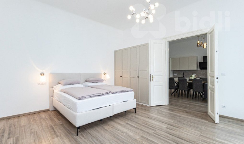 Pronájem bytu 2+kk 95 m², Praha – náhled fotky 10