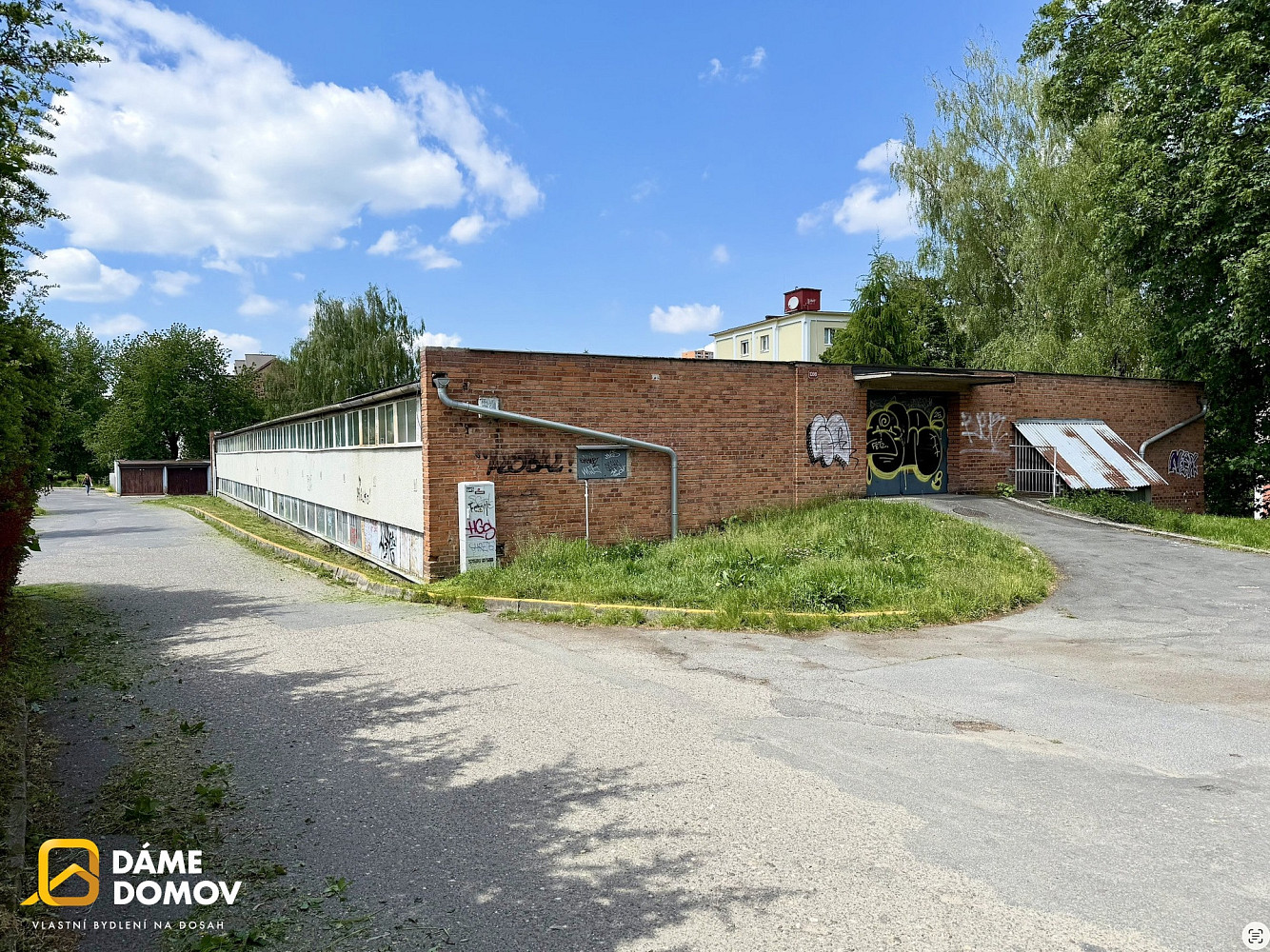 Prodej garáže 17 m2, zlín — photo 4