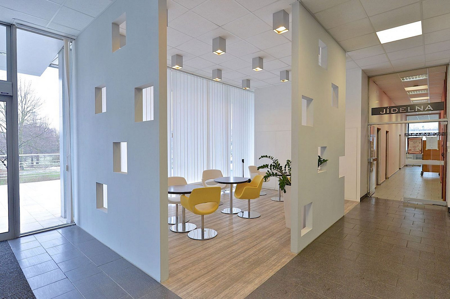 Pronájem obchodních prostor 95 m² – fotografie 5