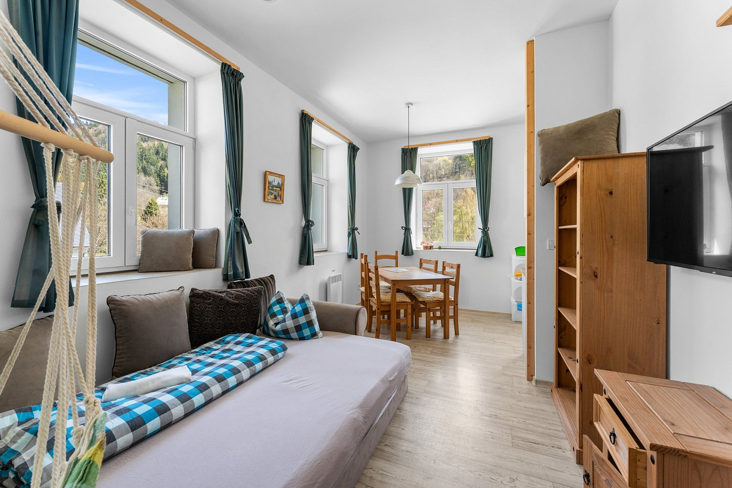 Prodej ubytovacího objektu 978 m² – fotografie 4