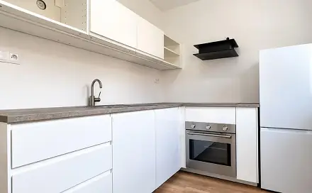 Pronájem bytu 1+1 37 m²