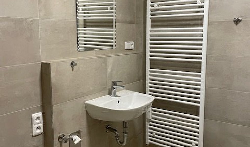 Pronájem bytu 1+kk 33 m², Pardubice – náhled fotky 6