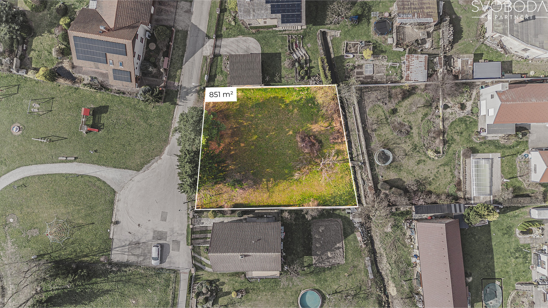 Prodej stavebního pozemku 851 m²