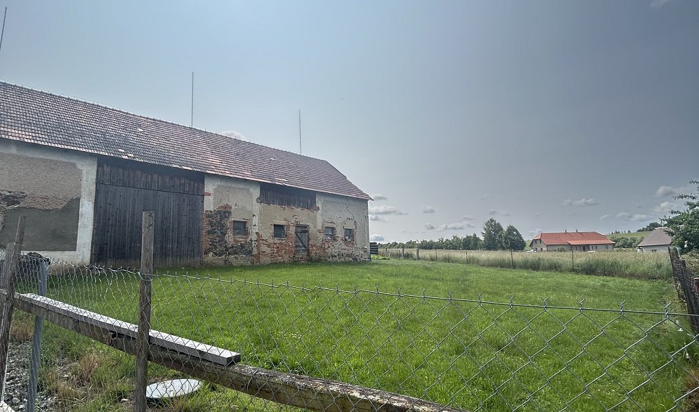 Prodej stavebního pozemku 839 m², Milínov – náhled fotky 6