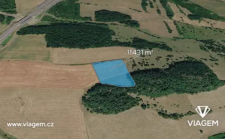 Prodej pole 2 286 m², Prackovice nad Labem, okres Litoměřice