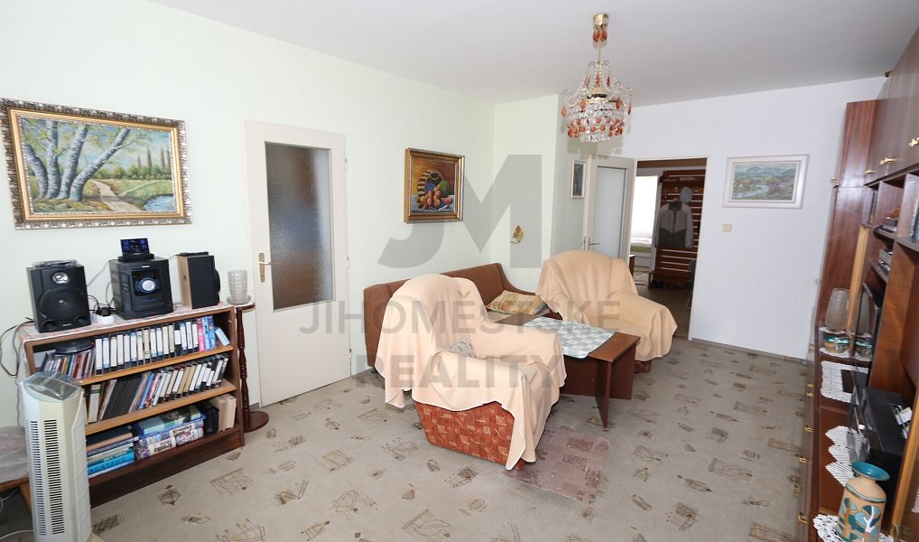 Prodej bytu 3+1 76 m², Praha – náhled fotky 2
