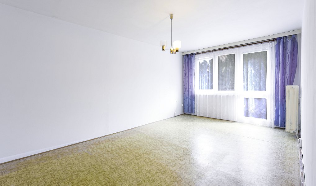 Pronájem bytu 2+1 64 m², Jindřichův Hradec – náhled fotky 3