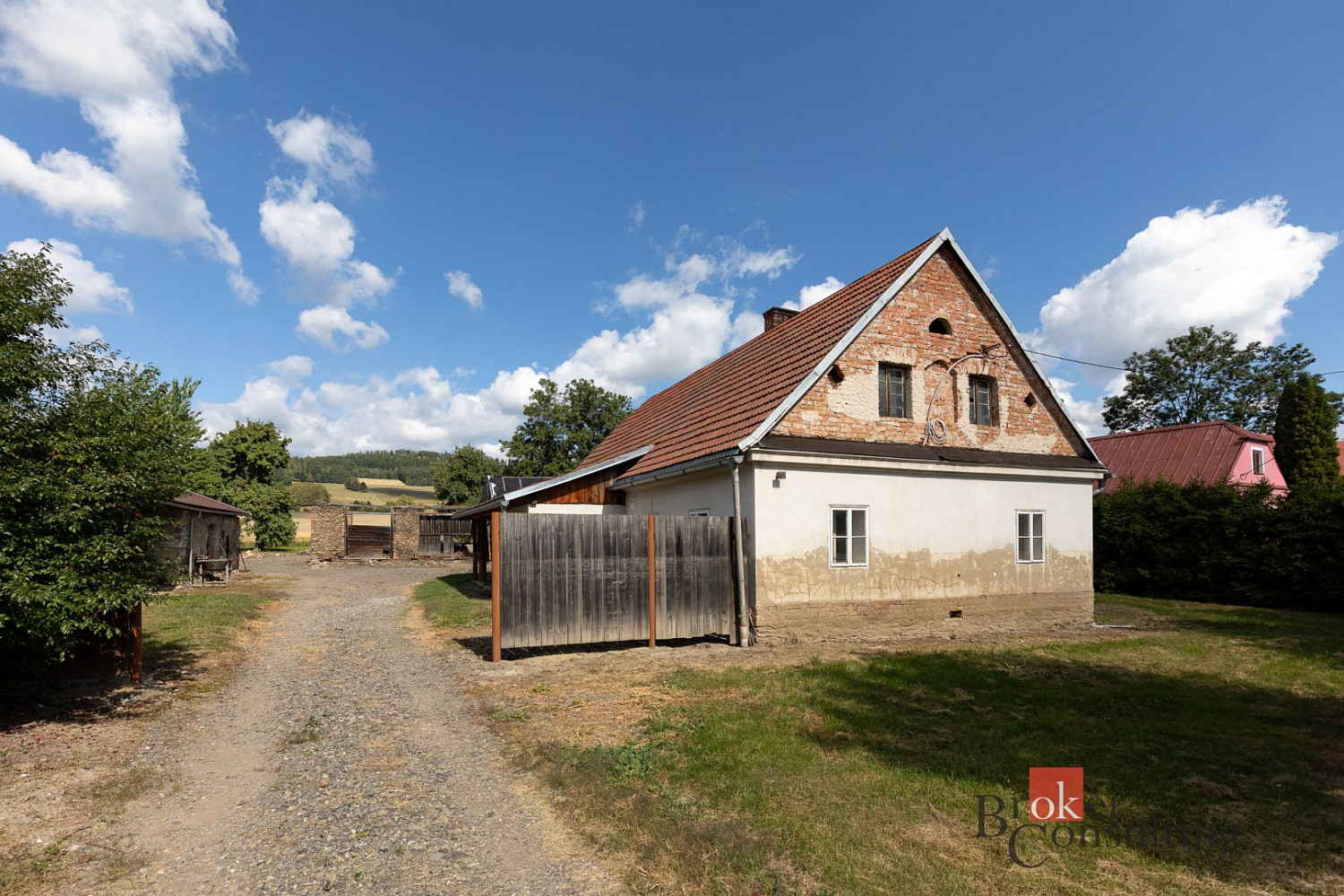 Prodej domu 80 m² s pozemkem 1 136 m²