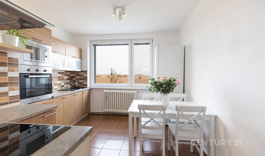 Prodej bytu 3+1 71 m², Bečváry – náhled fotky 7