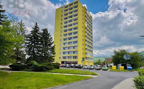 Prodej bytu 3+1 62 m², Budovatelská, Klášterec nad Ohří, okres Chomutov
