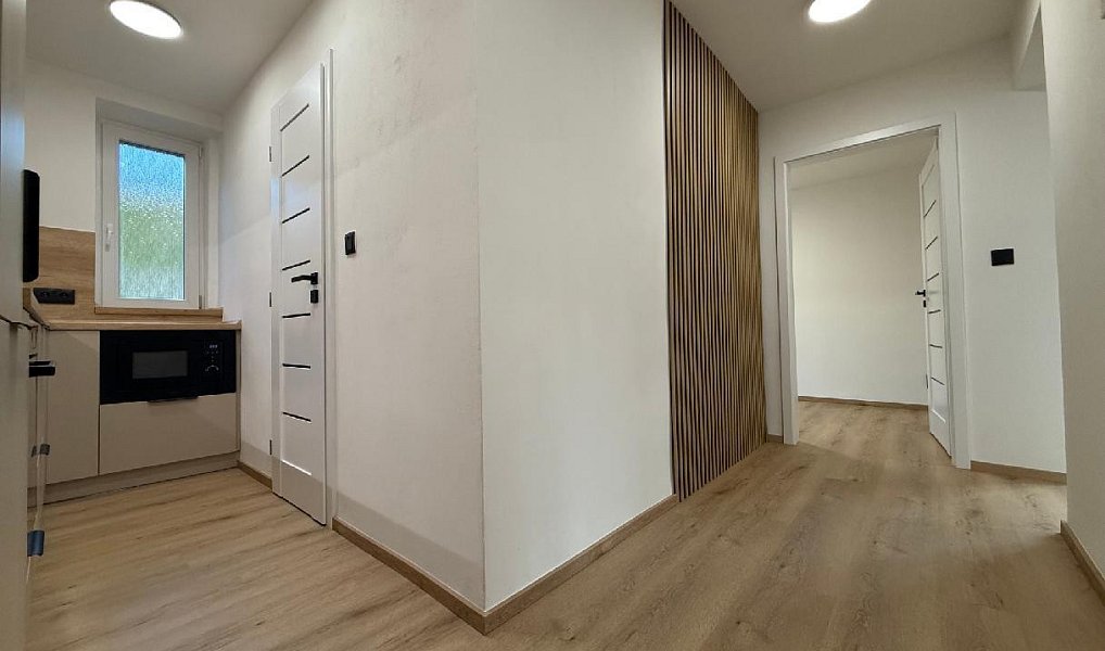 Prodej bytu 3+1 51 m², Meziboří – náhled fotky 3