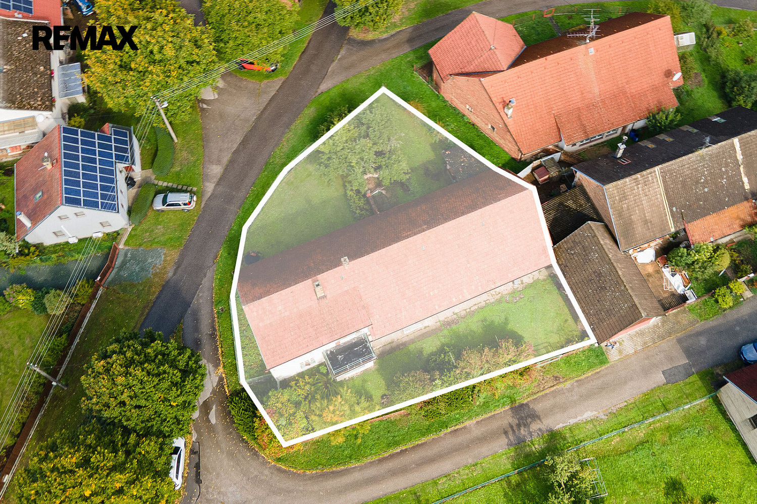 Prodej domu 450 m² s pozemkem 837 m² – fotografie 3