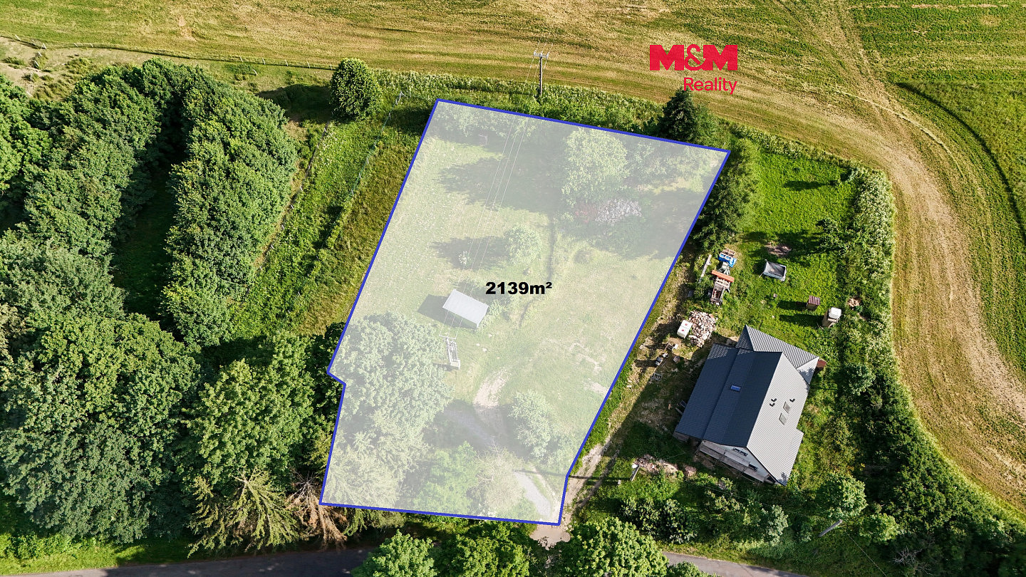 Prodej stavebního pozemku 2 139 m²