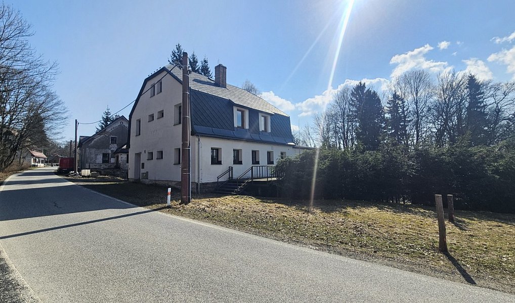 Prodej domu 1 047 m² s pozemkem 12 508 m², Janov nad Nisou – náhled fotky 36