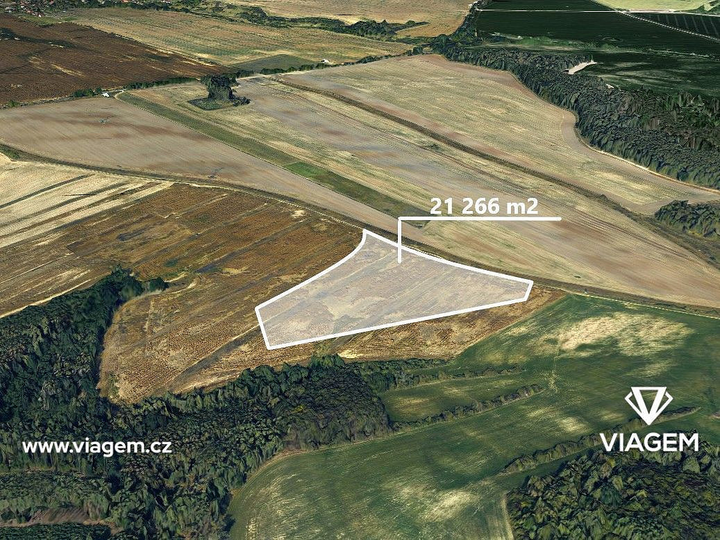 Prodej pole 7 088 m²