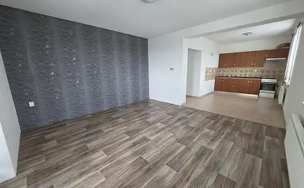 Pronájem bytu 2+kk 65 m², Hloužkova, Moravské Budějovice, okres Třebíč