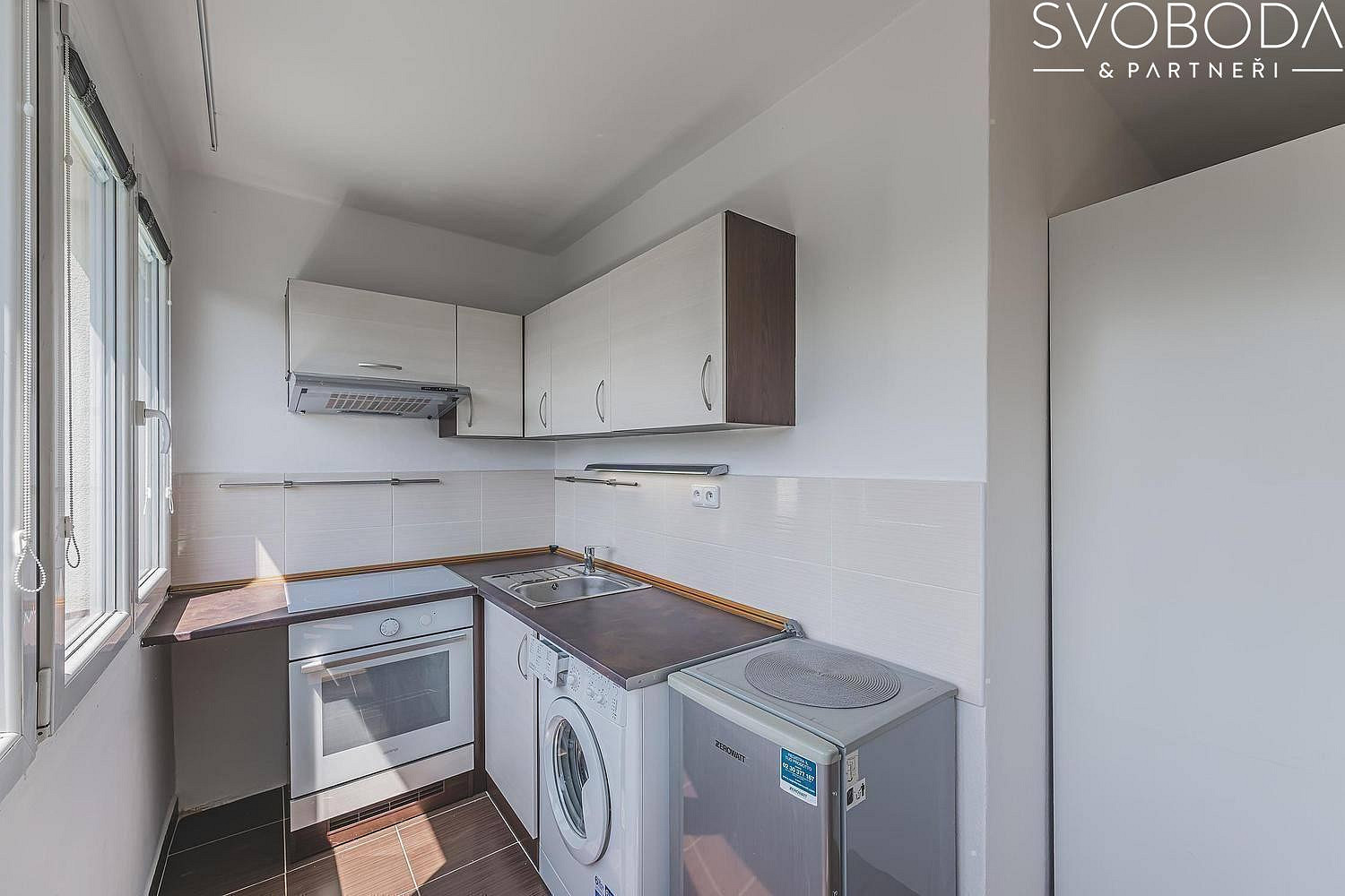 Pronájem bytu 1+kk 27 m² – fotografie 4