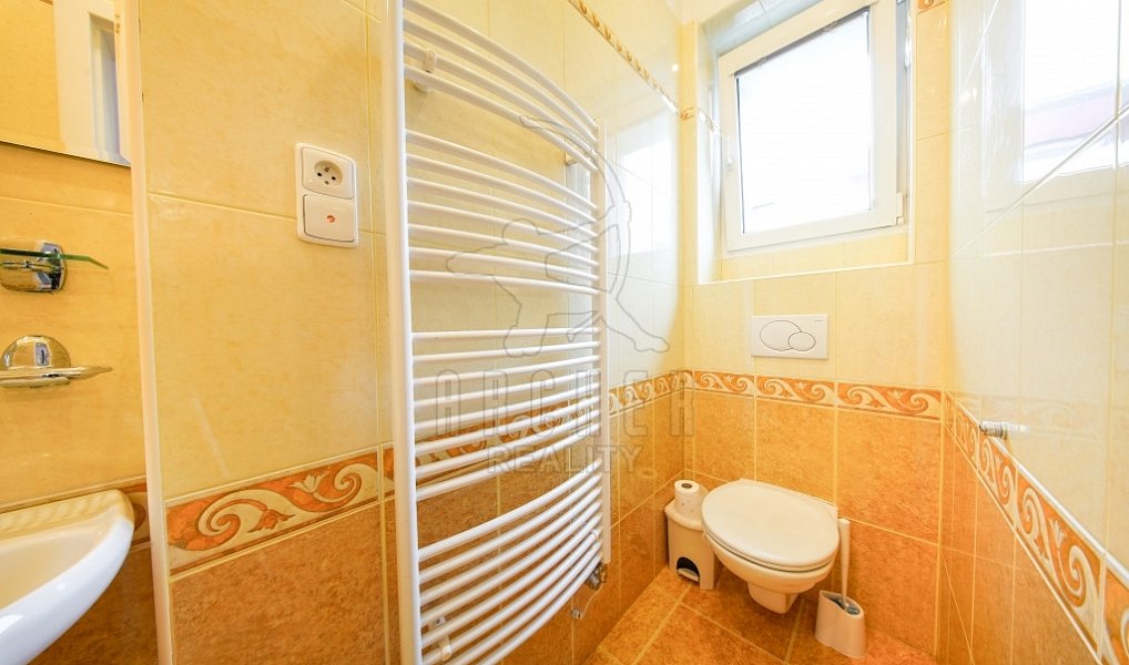 Prodej domu 324 m² s pozemkem 399 m², Praha – náhled fotky 12