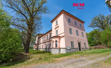 Prodej historického objektu s pozemkem 4 672 m2, Dírná - Lžín, okres Tábor