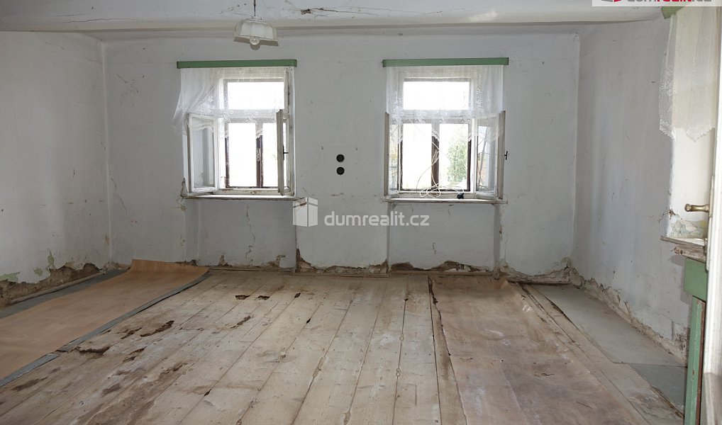 Prodej domu 100 m² s pozemkem 1 765 m², Bernartice – náhled fotky 5