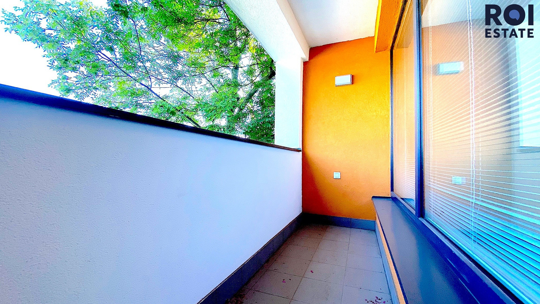 Pronájem bytu 2+kk 56 m² – fotografie 2