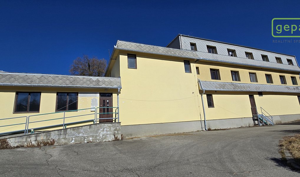 Pronájem komerčního objektu (jiného typu) 450 m², Český Krumlov – náhled fotky 2