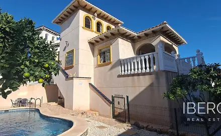 Prodej domu 178 m² s pozemkem 269 m², La Zenia, Španělsko