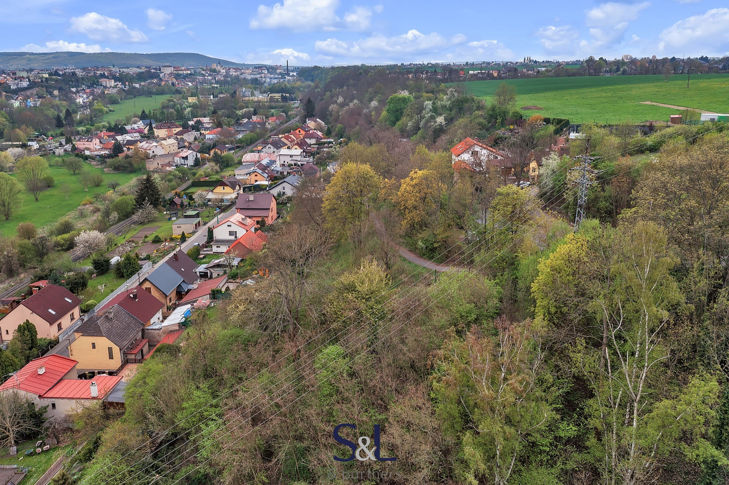 Prodej stavebního pozemku 2 689 m² – pohled 5