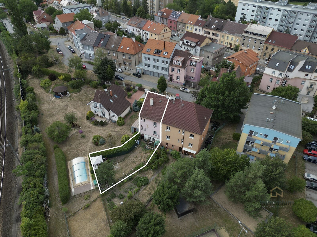 Prodej domu 187 m² s pozemkem 245 m²