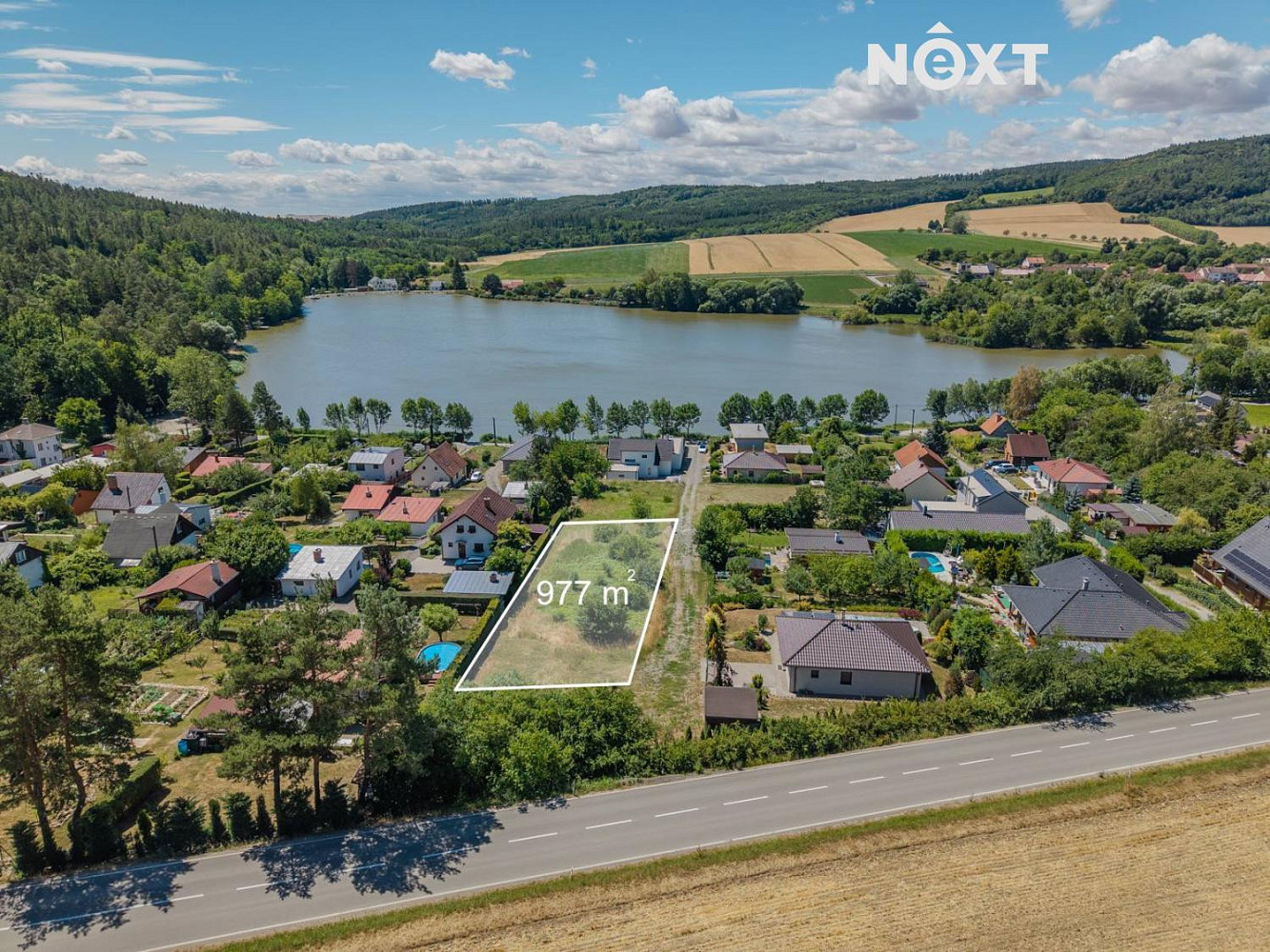 Prodej stavebního pozemku 977 m²