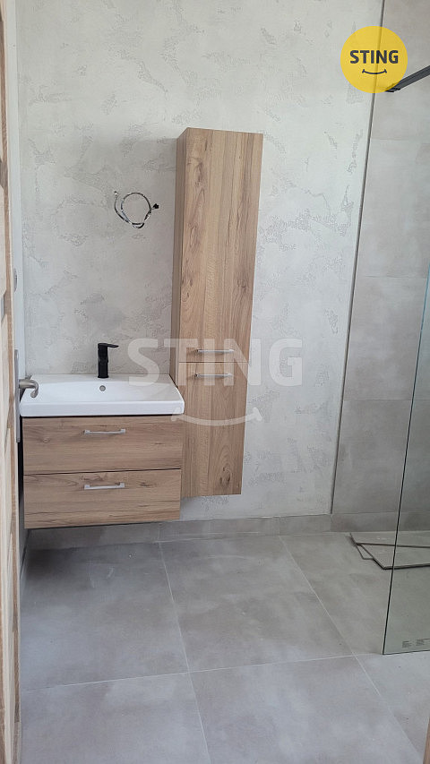 Pronájem bytu 3+kk 80 m² — photo 3