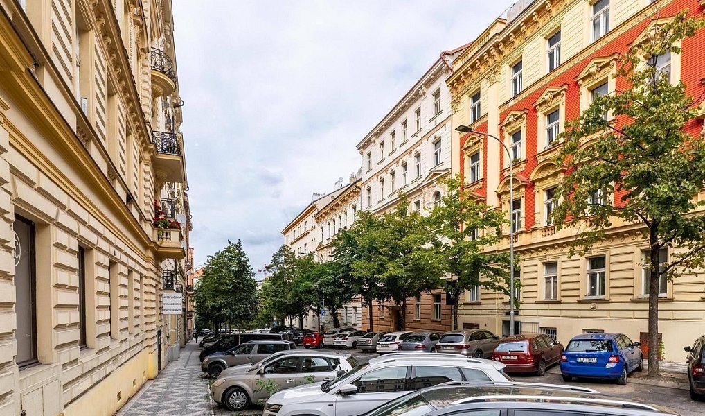 Prodej bytu 3+1 117 m², Praha – náhled fotky 33