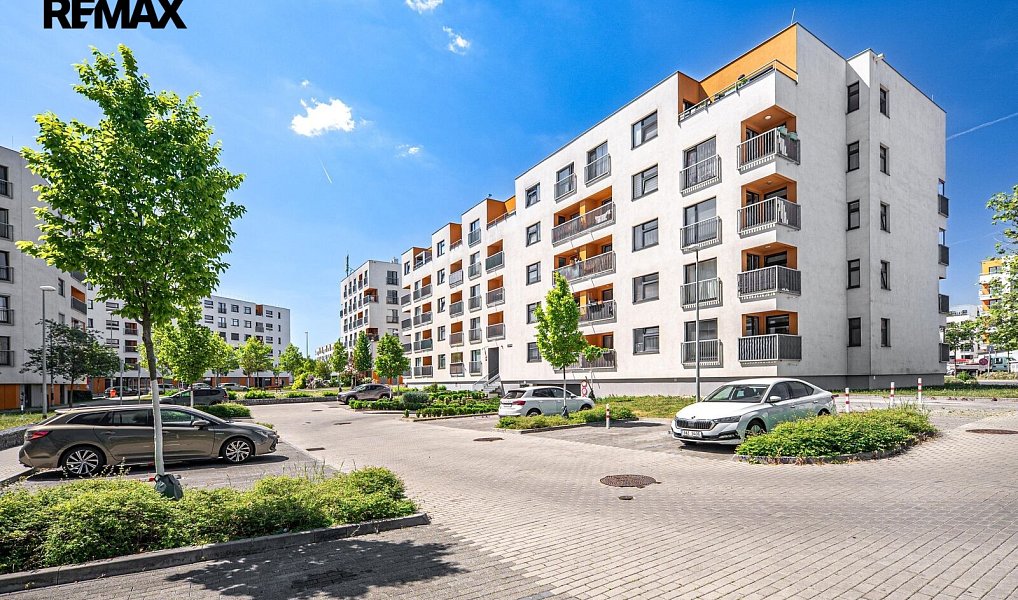 Prodej bytu 2+kk 48 m², Praha – náhled fotky 13